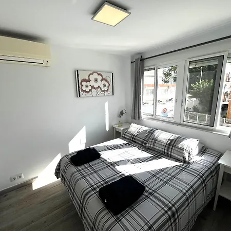 Apartment Sunshine By The Sea *