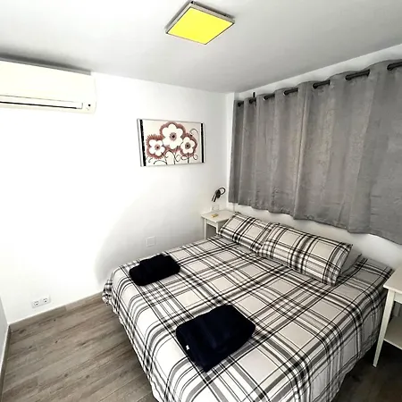 Sunshine By The Sea Apartment *